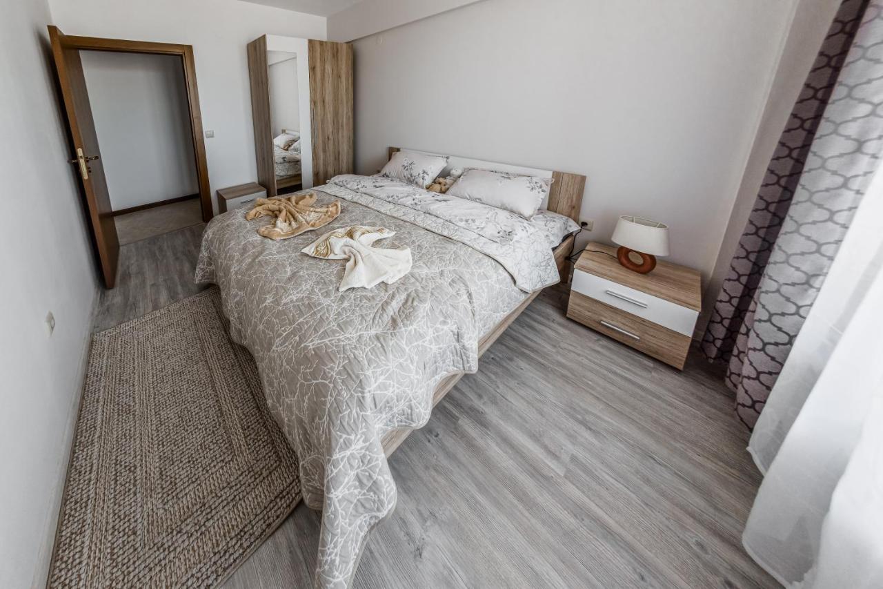 Next To Gondola. Cosy & Elegant 2 Bedroom Apartment In Neon Complex Bansko Exterior photo