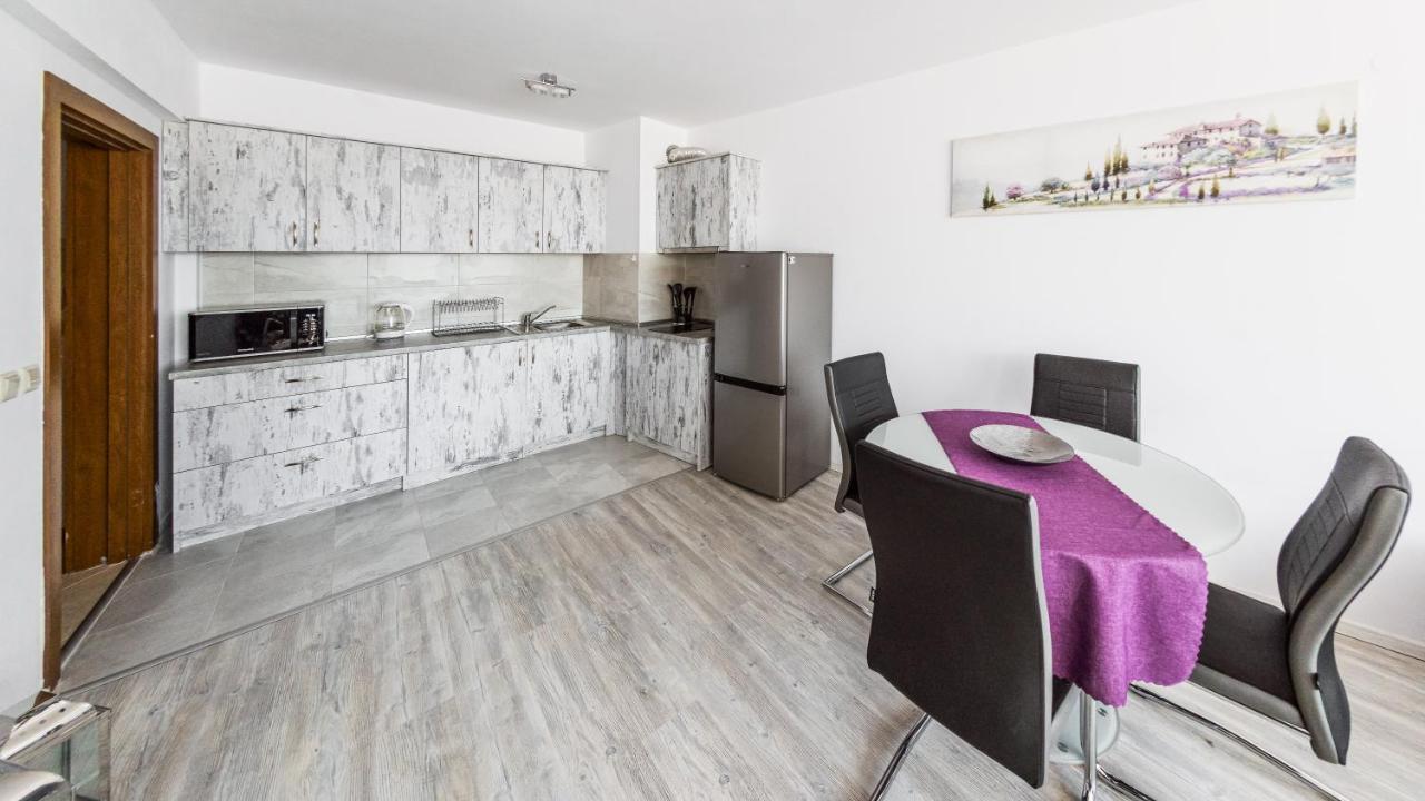 Next To Gondola. Cosy & Elegant 2 Bedroom Apartment In Neon Complex Bansko Exterior photo